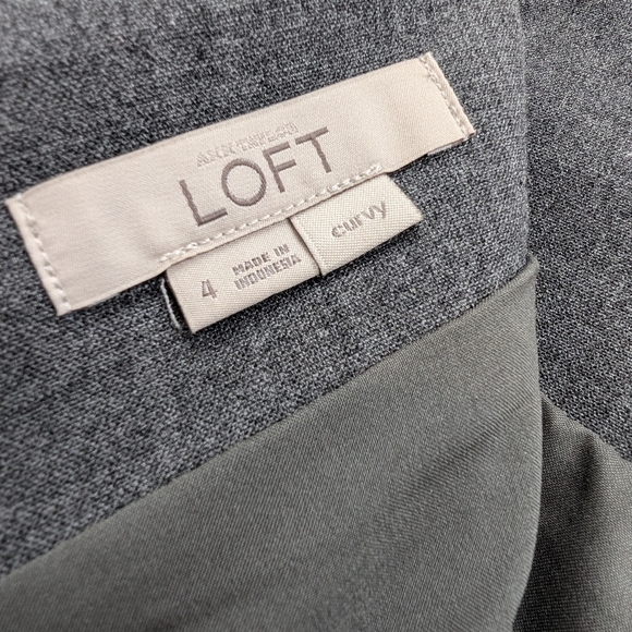 Gray Loft skirt - Picture 3 of 5